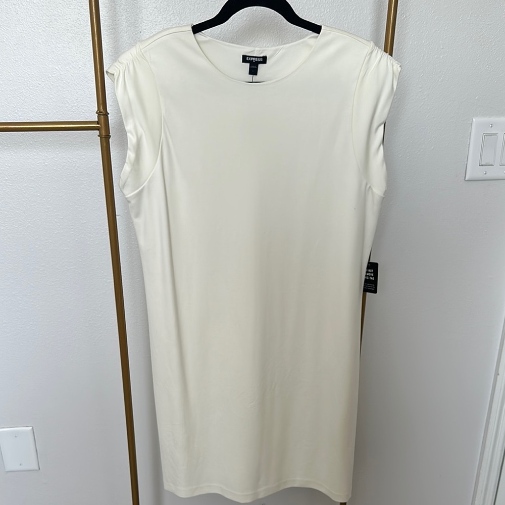 Express Women's Cream Sleeveless Top